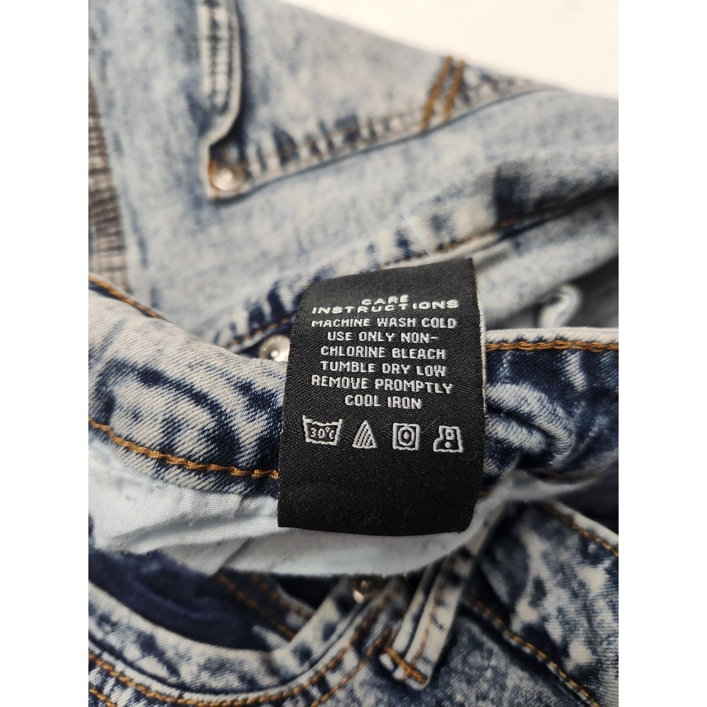 Rocawear Denim Bermuda Shorts Mens 42 Blue Acid Wash Relaxed Fit Stretch - Picture 4 of 15
